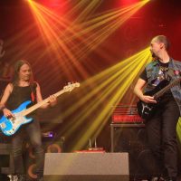 descubriendo-iron-maiden-acdc08